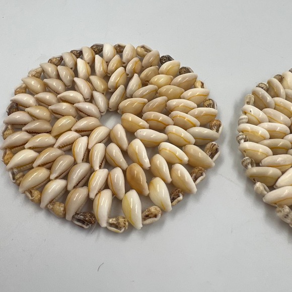 Vintage Cowrie Sea Shell Coasters 2 Piece Set Beach Decor Boho Cottage Core - Picture 5 of 8